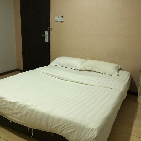 Super Oyo 90668 Joy Inn Miri Dış mekan fotoğraf