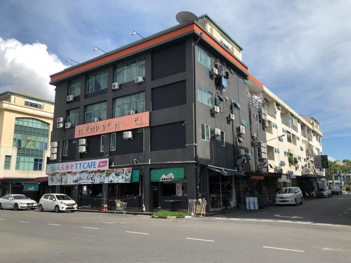Super Oyo 90668 Joy Inn Miri Dış mekan fotoğraf