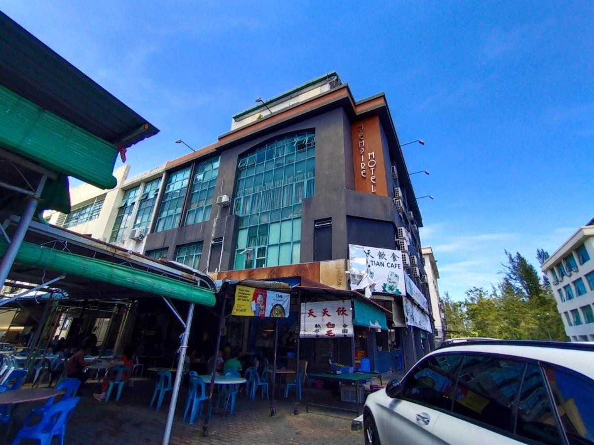 Super Oyo 90668 Joy Inn Miri Dış mekan fotoğraf