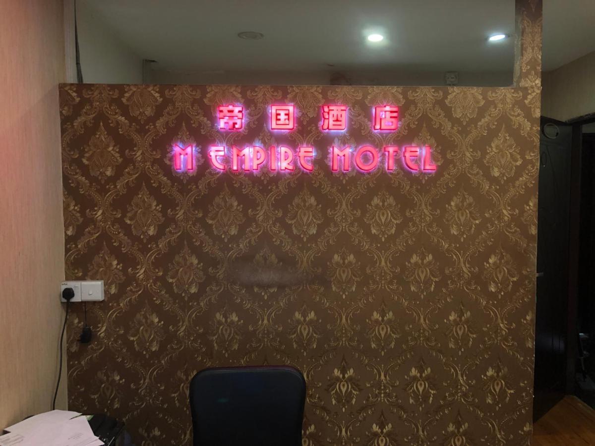 Super Oyo 90668 Joy Inn Miri Dış mekan fotoğraf