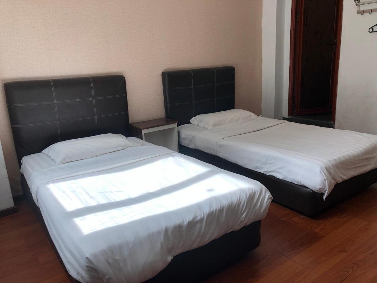 Super Oyo 90668 Joy Inn Miri Dış mekan fotoğraf
