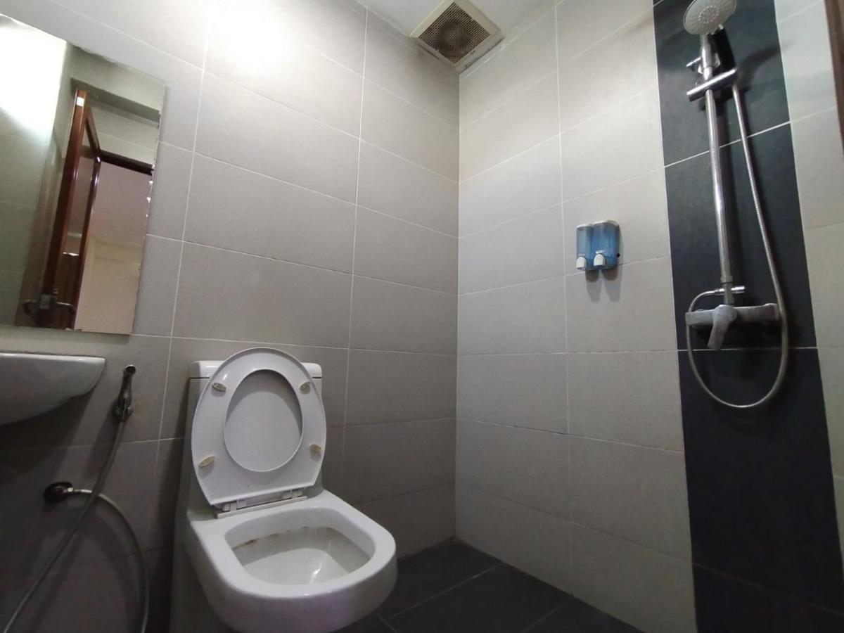 Super Oyo 90668 Joy Inn Miri Dış mekan fotoğraf