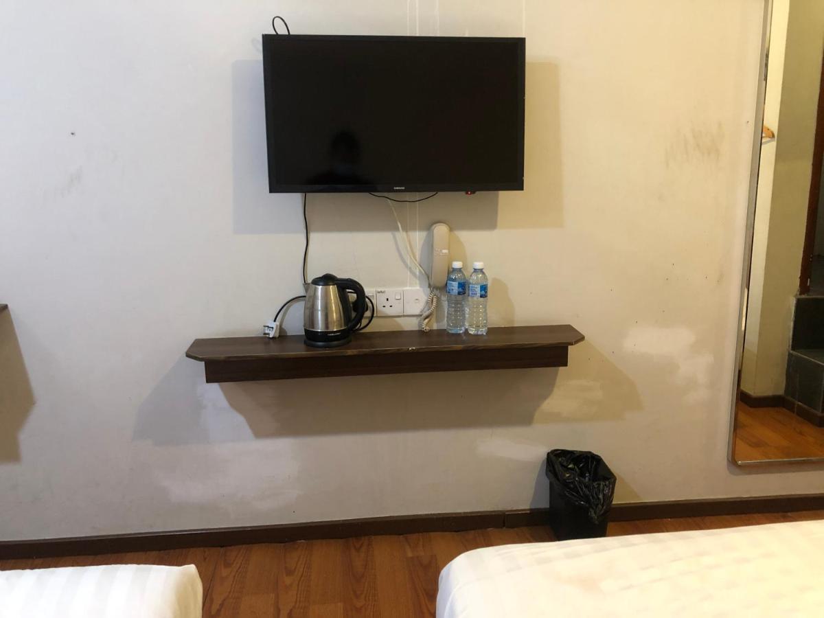 Super Oyo 90668 Joy Inn Miri Dış mekan fotoğraf